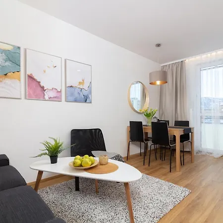 Luxusni Apartman V Trinci *
